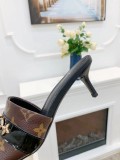 LV shoes83