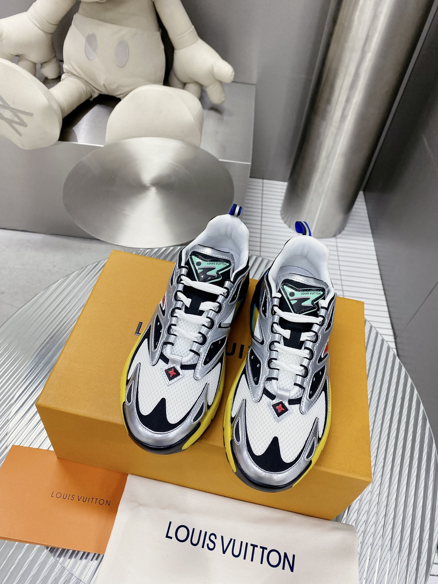 LV shoes130