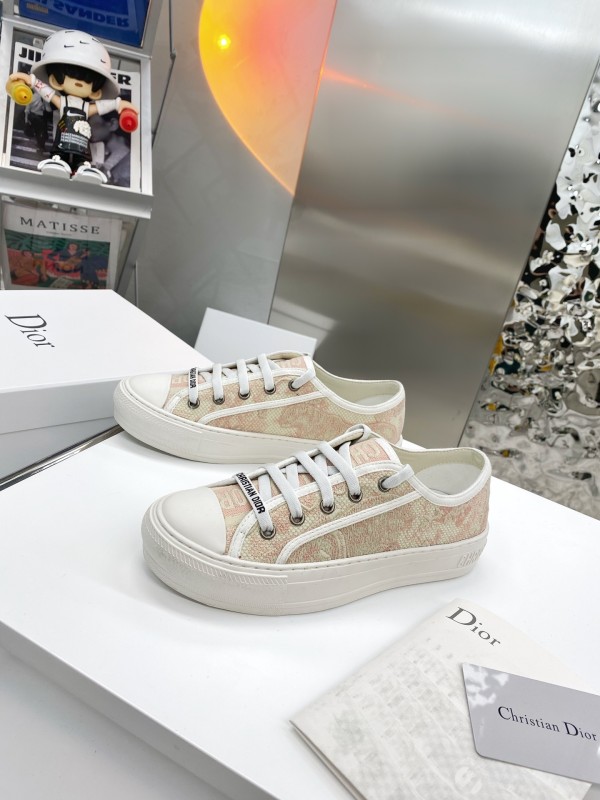 Dior shoes275