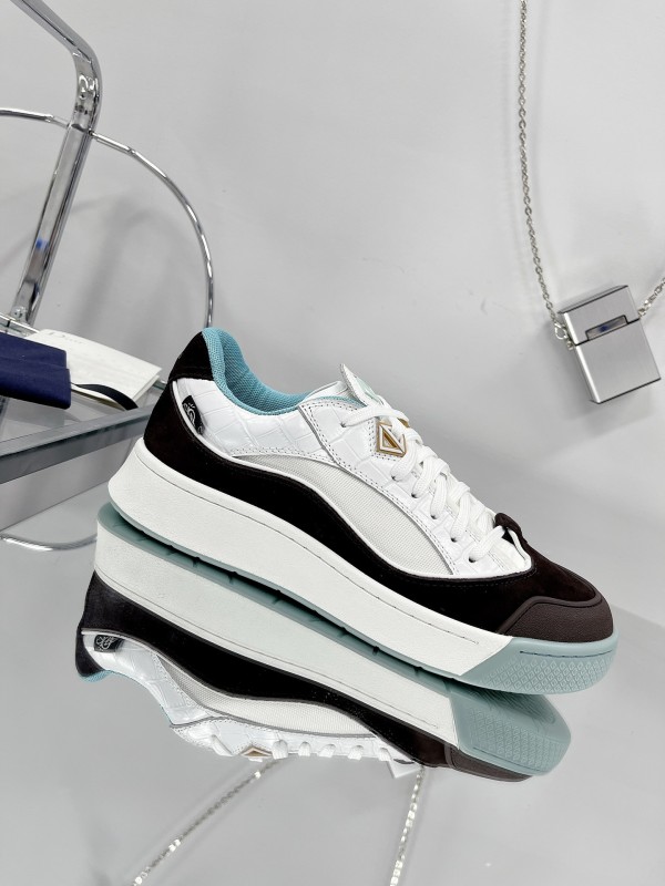 Dior shoes334