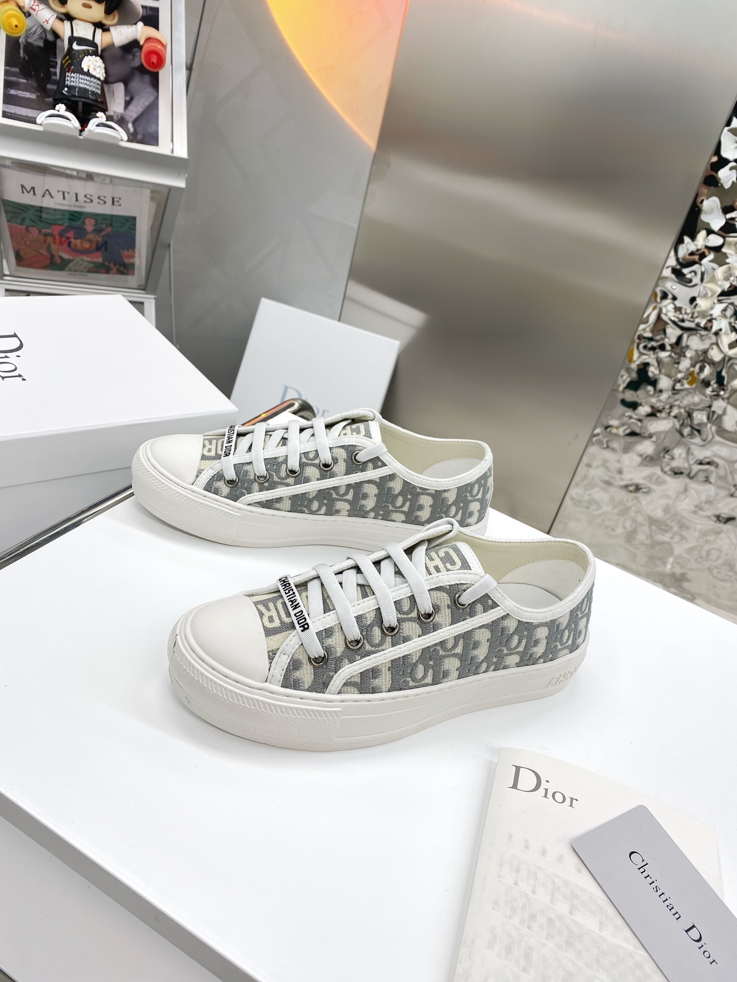 Dior shoes272