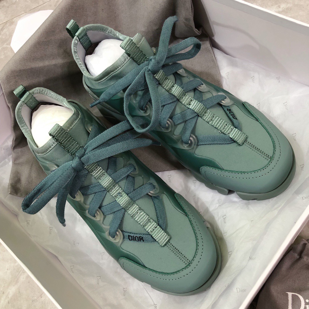 Dior shoes367
