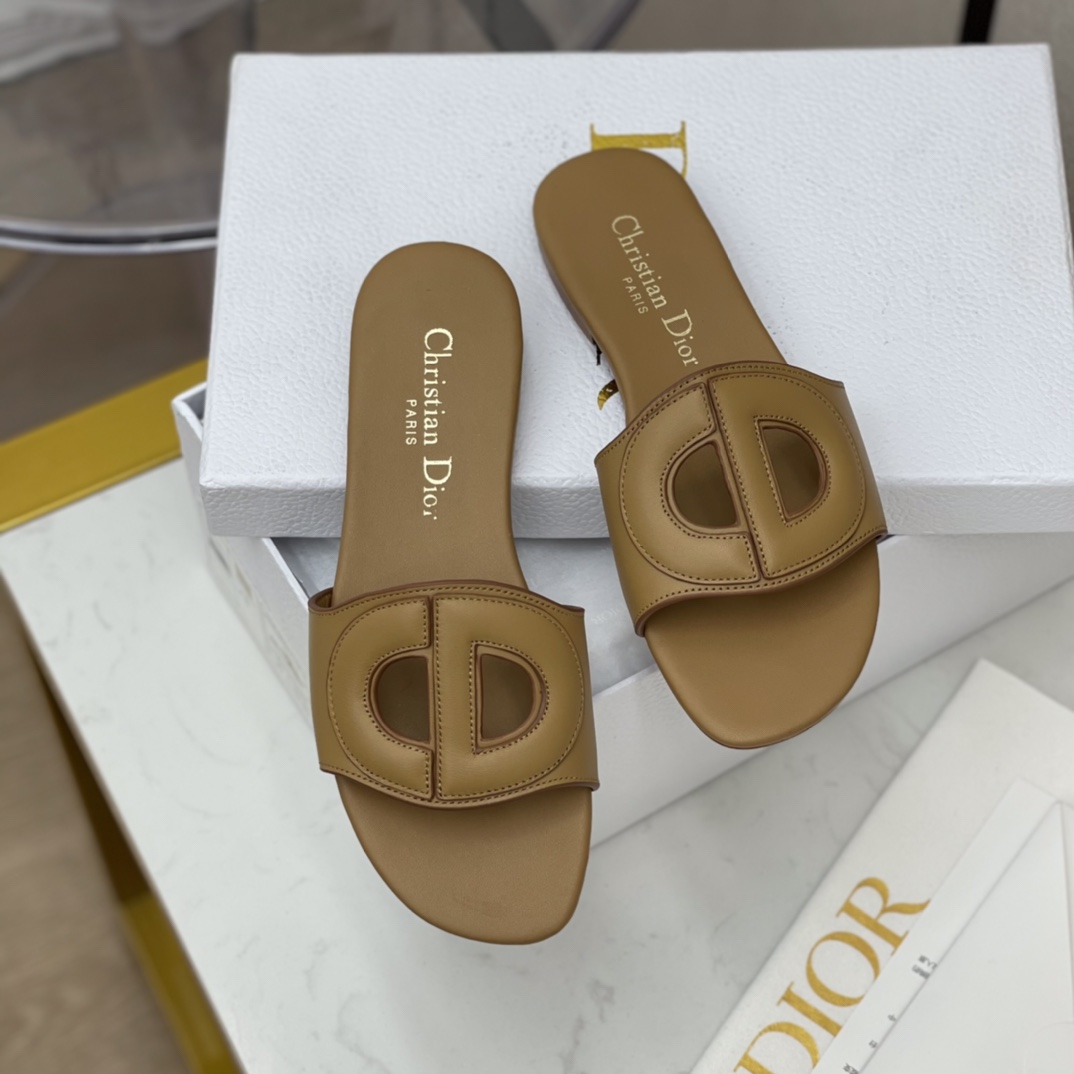 Dior shoes145