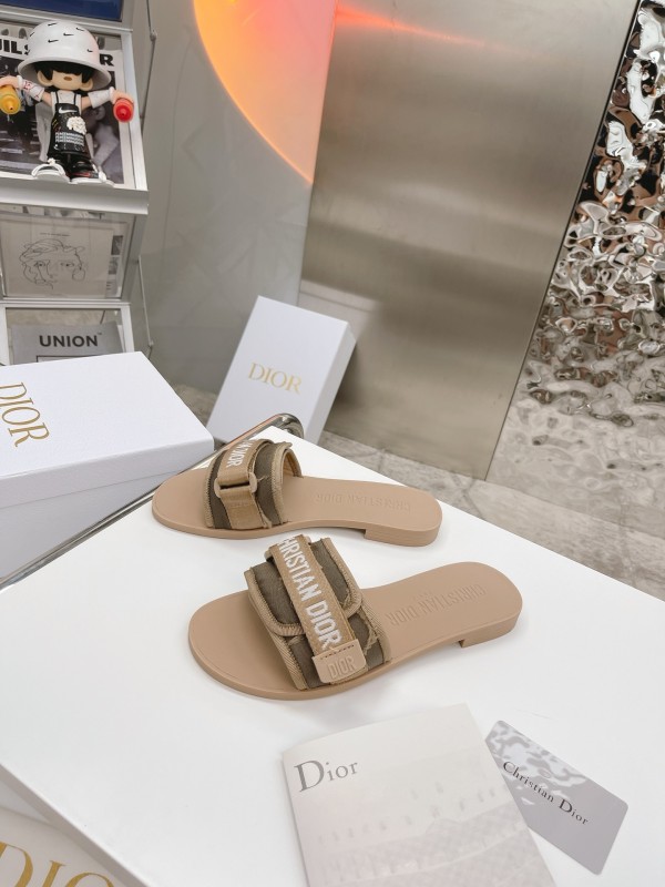 Dior shoes77