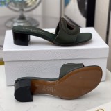 Dior shoes142