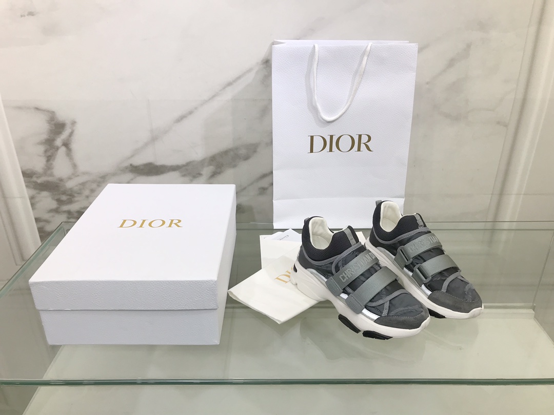 Dior shoes248