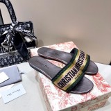 Dior shoes182