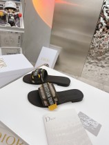 Dior shoes79