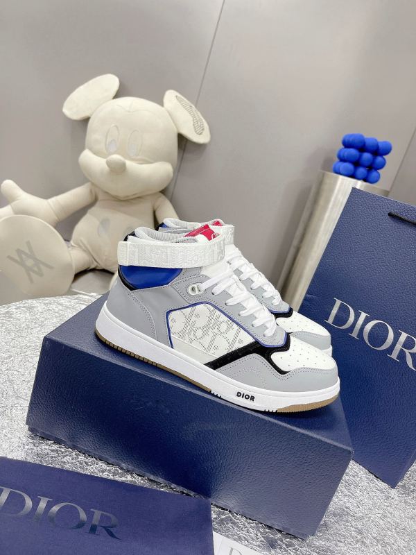 Dior shoes326