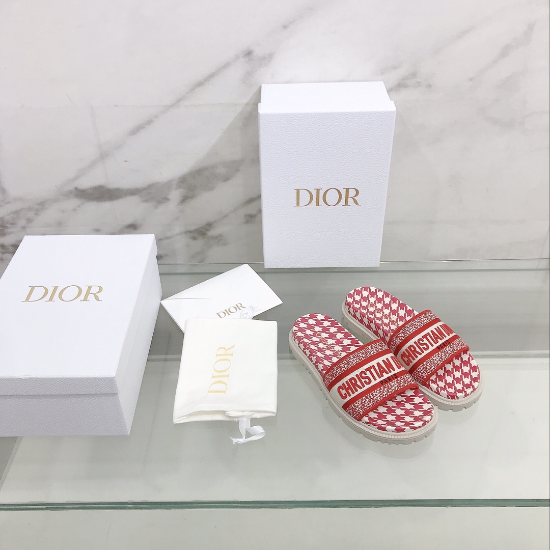Dior shoes37