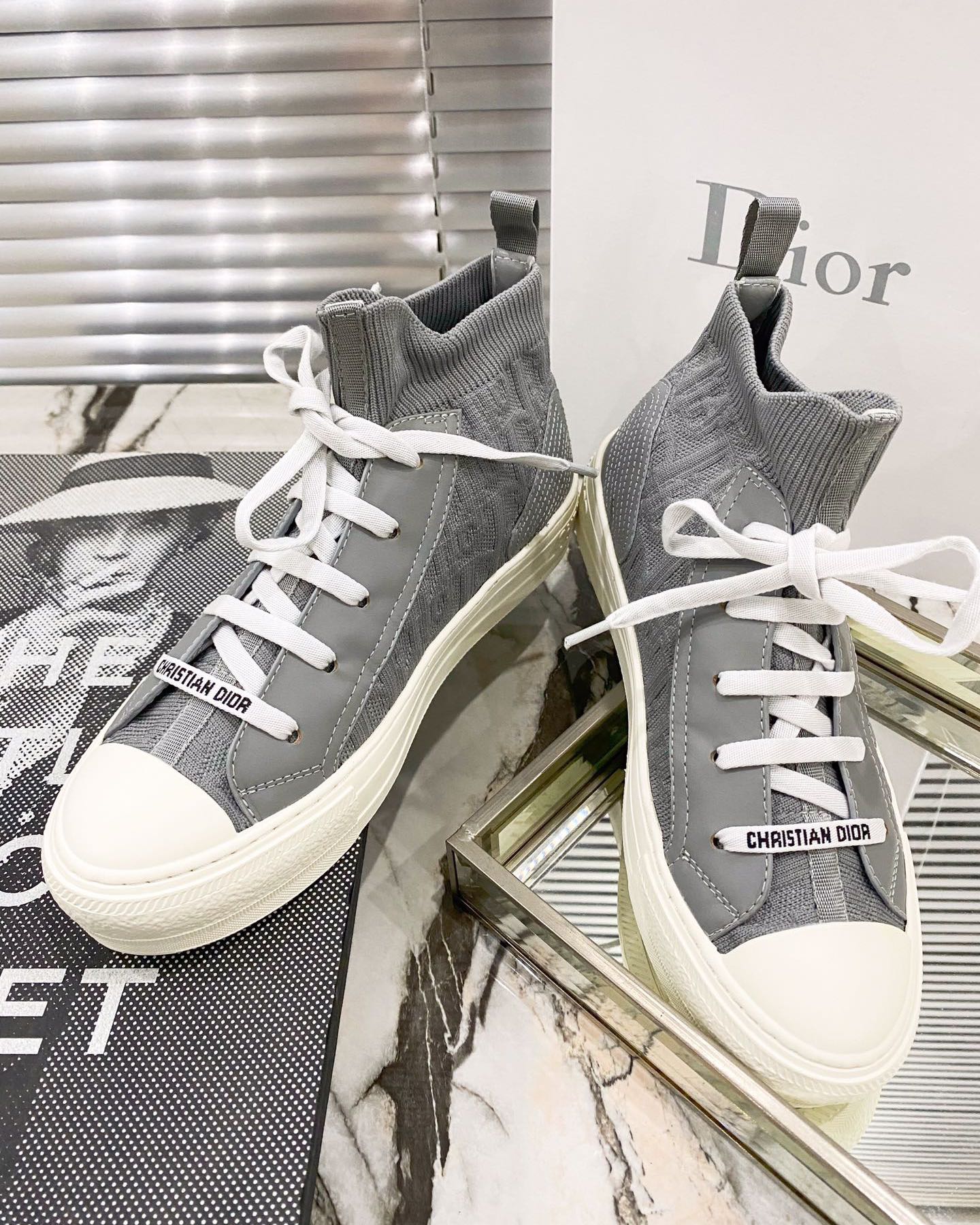 Dior shoes438