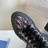 Dior shoes390
