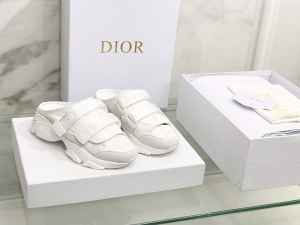 Dior shoes260