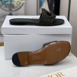 Dior shoes142
