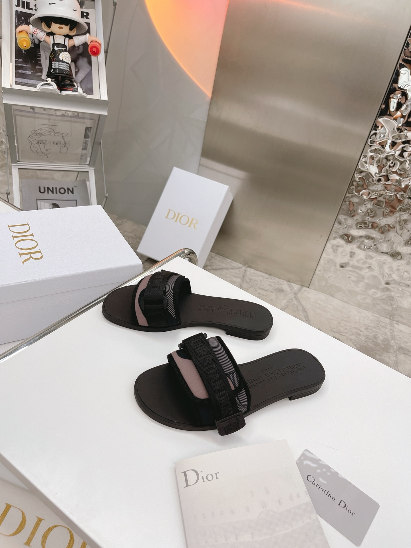 Dior shoes76