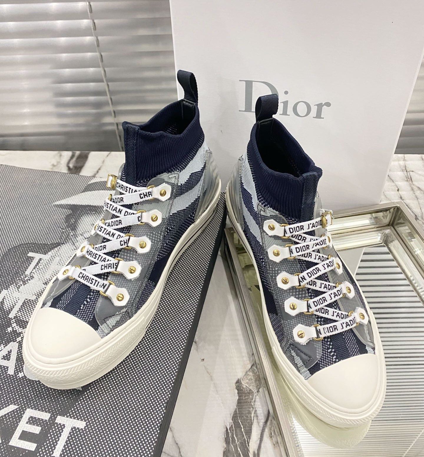 Dior shoes429