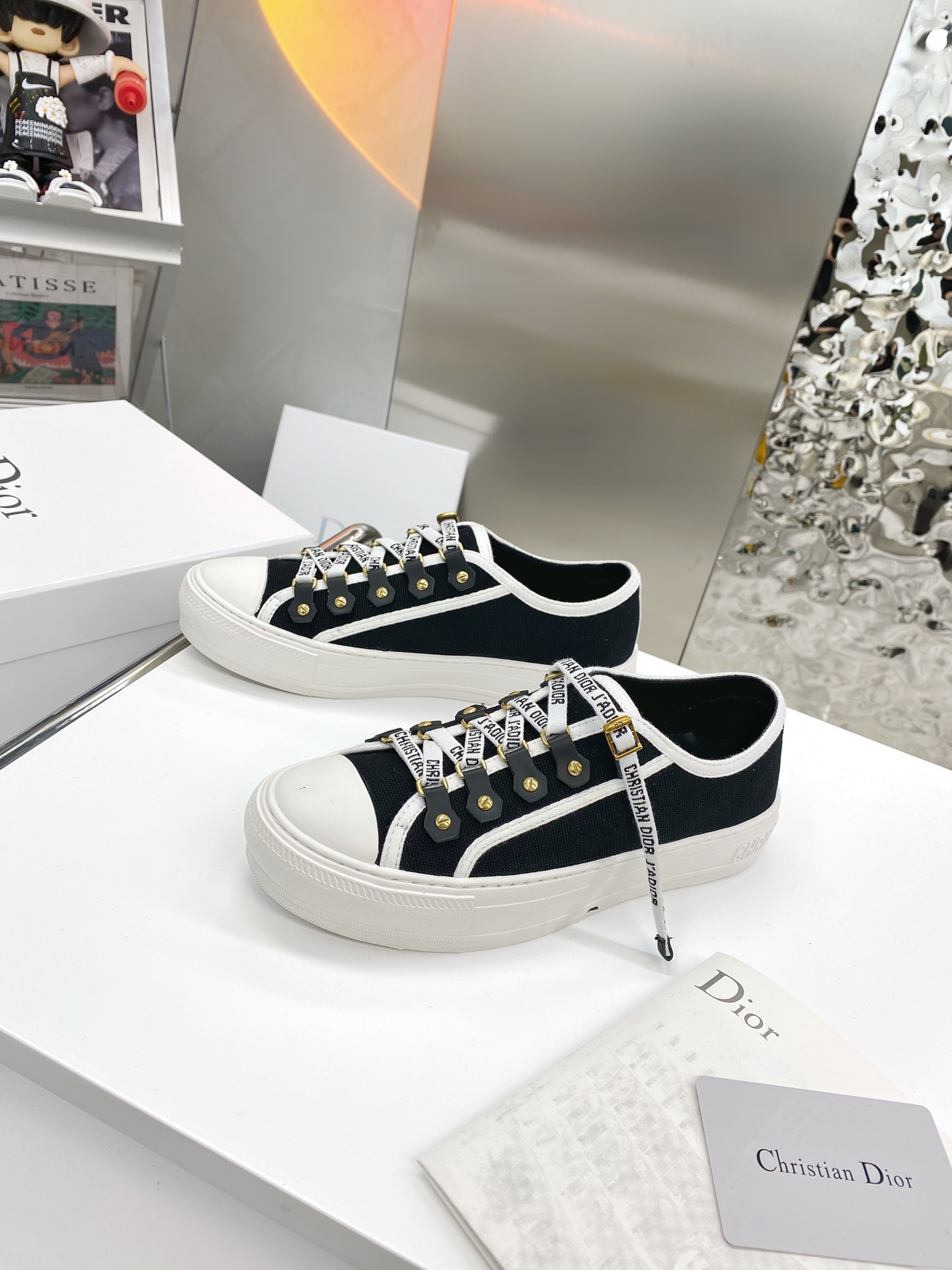 Dior shoes285