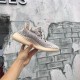 Yeezy28