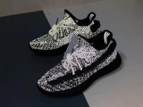 Yeezy18
