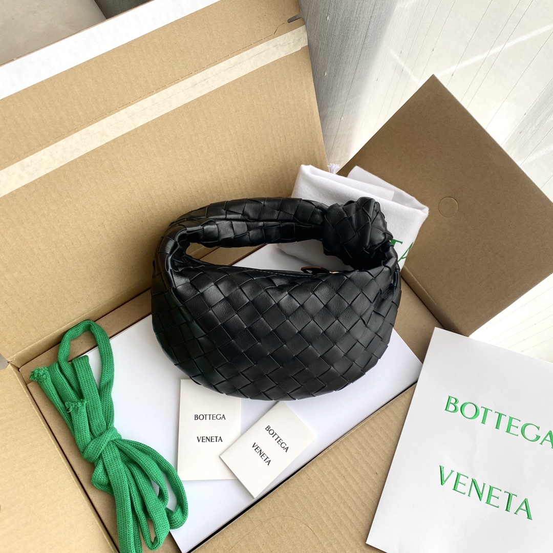 BV Bag85