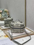 DiorTravel