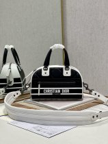 M6200