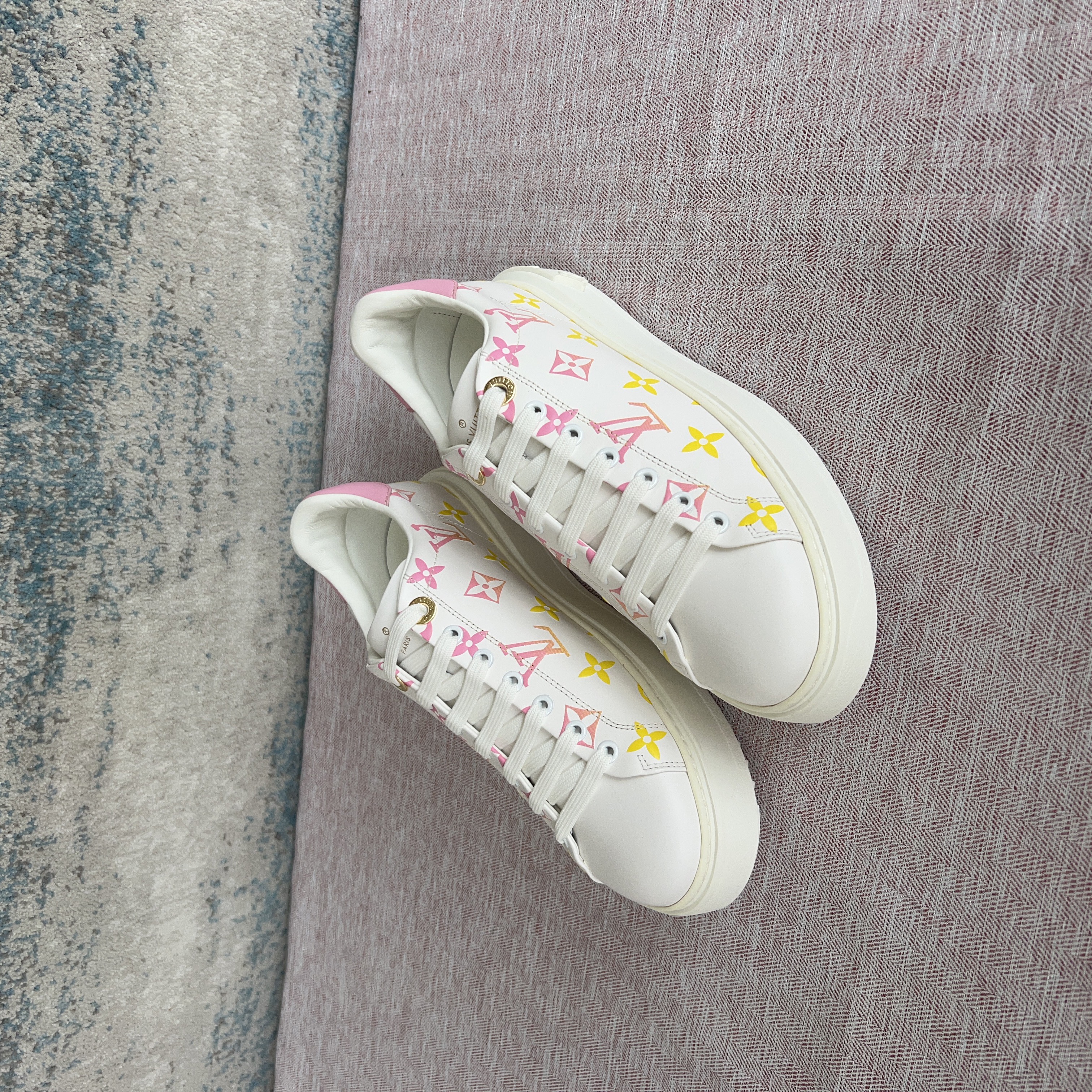 LV Shoes EU37