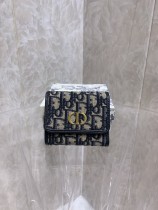 Dior wallet22