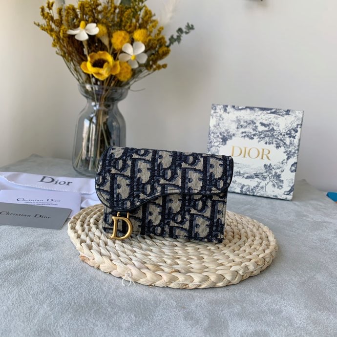 Dior wallet45