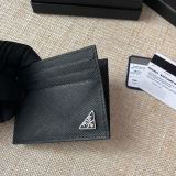 Prada wallet 25