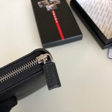 Prada wallet 82