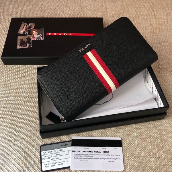 Prada wallet 122