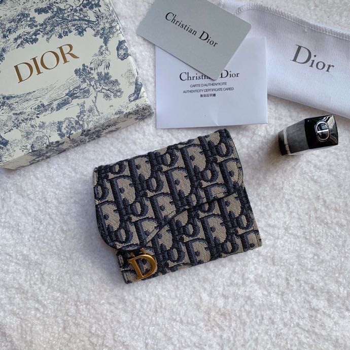 Dior wallet73