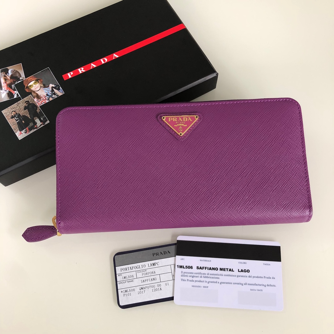 Prada wallet 45