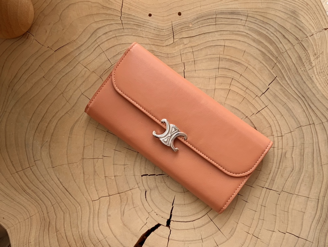 Celine wallet93