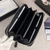 Prada wallet 91