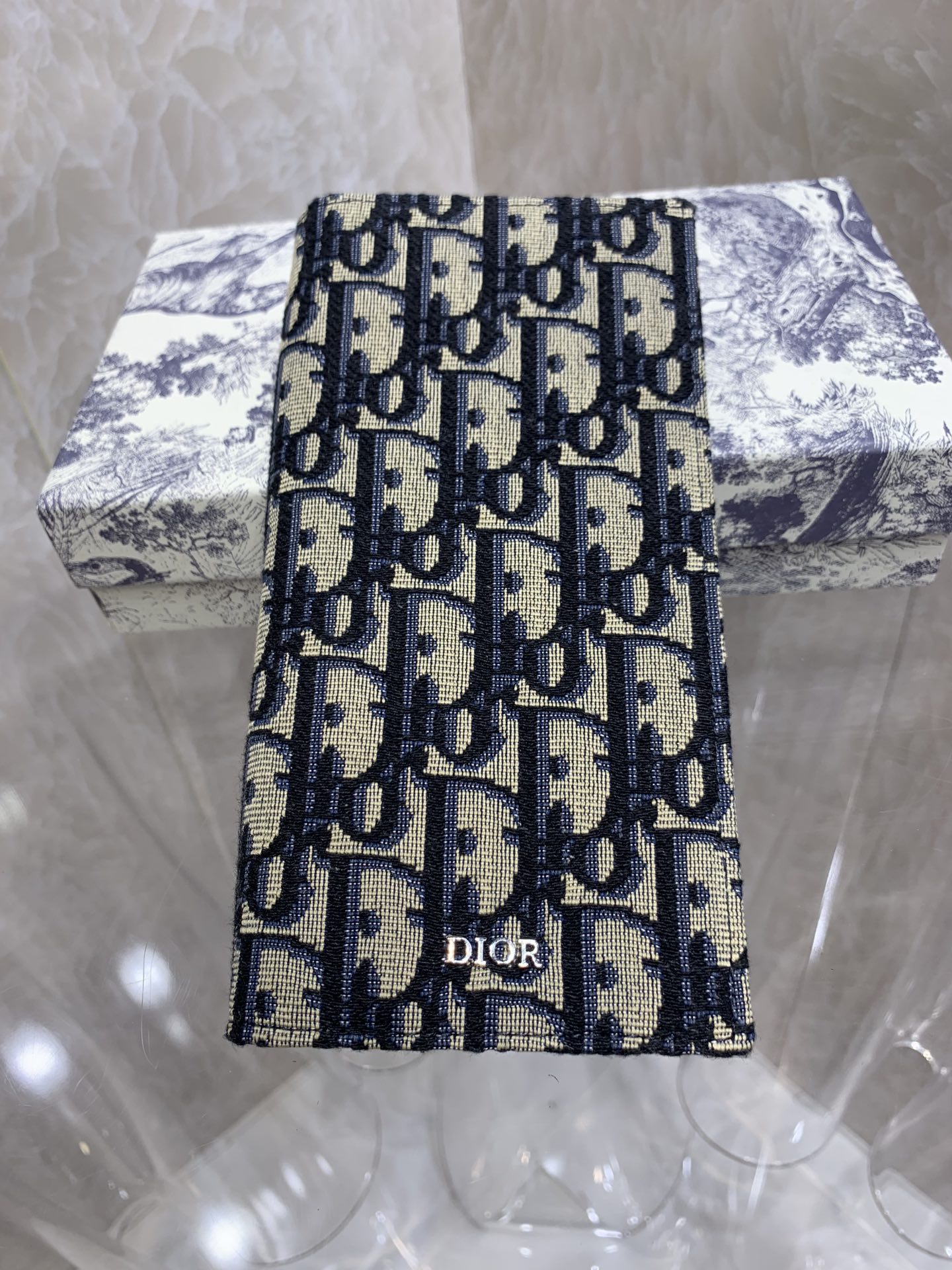 Dior wallet92