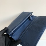 Prada wallet 137