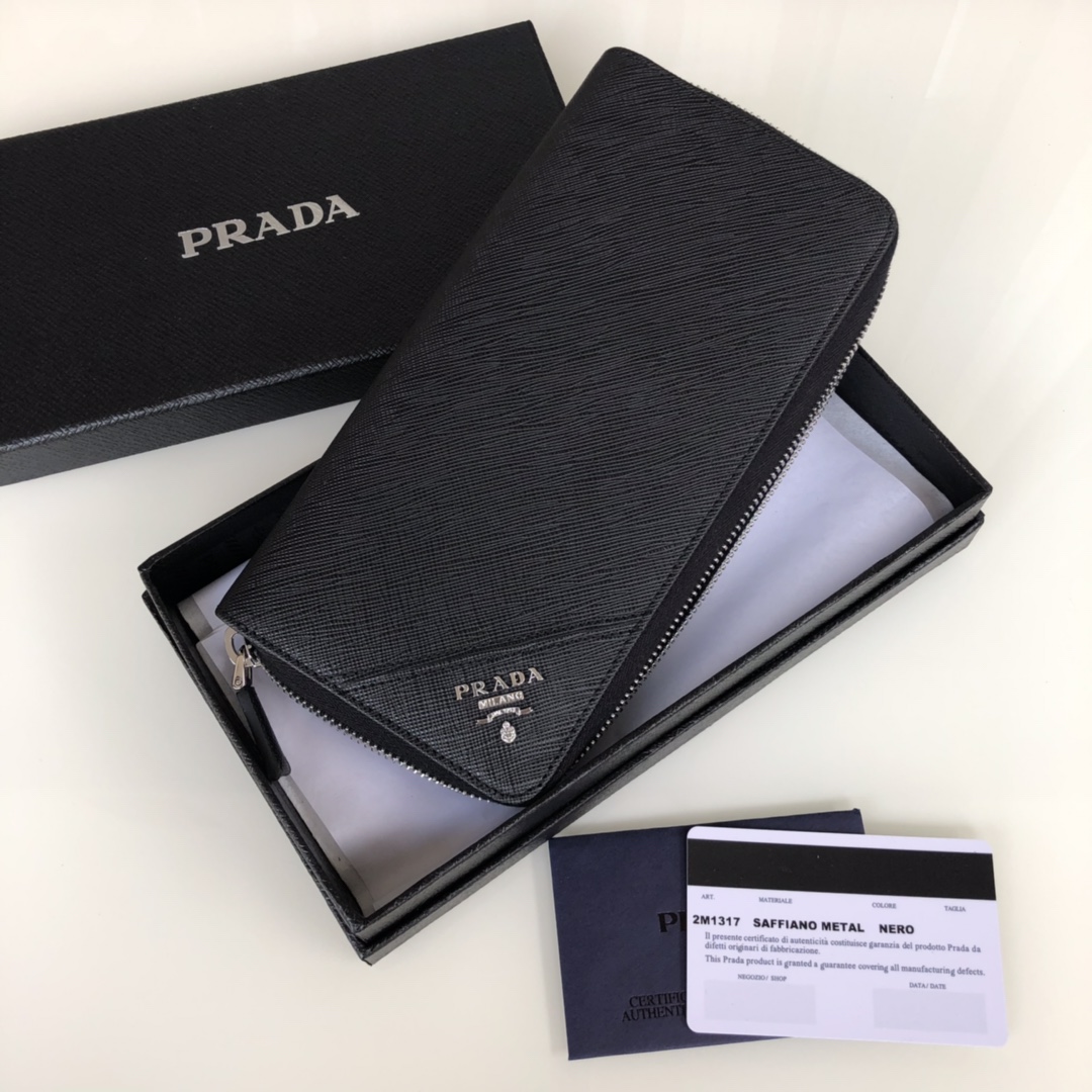 Prada wallet 20