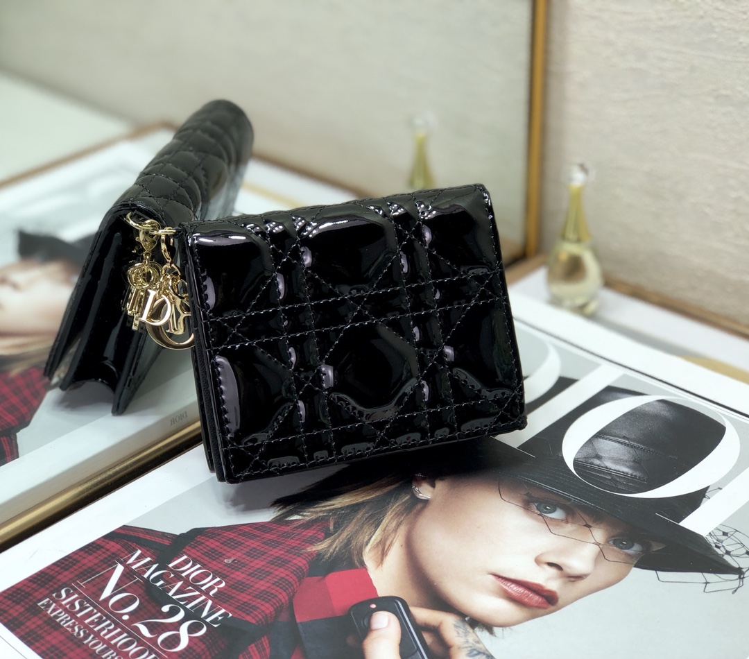 Dior wallet126