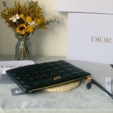 Dior wallet57