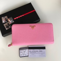 Prada wallet 43