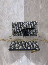 Dior wallet9
