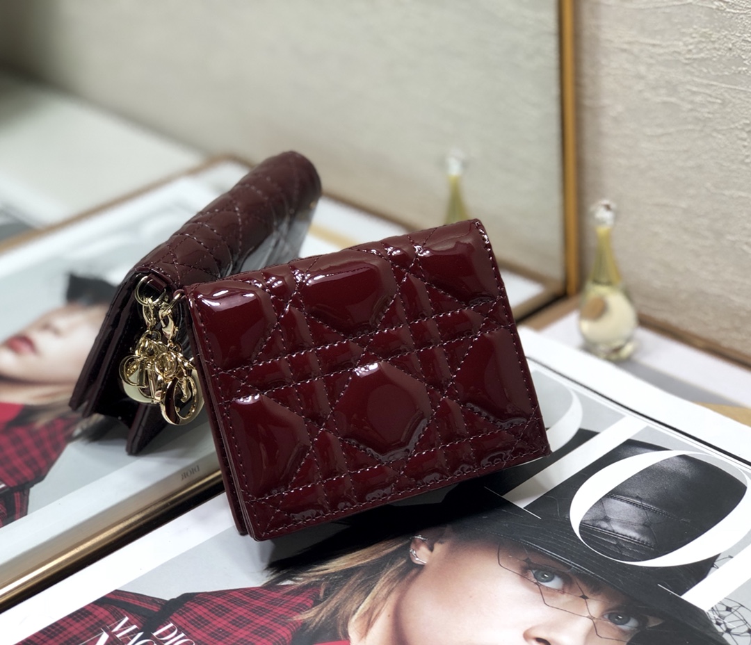 Dior wallet127