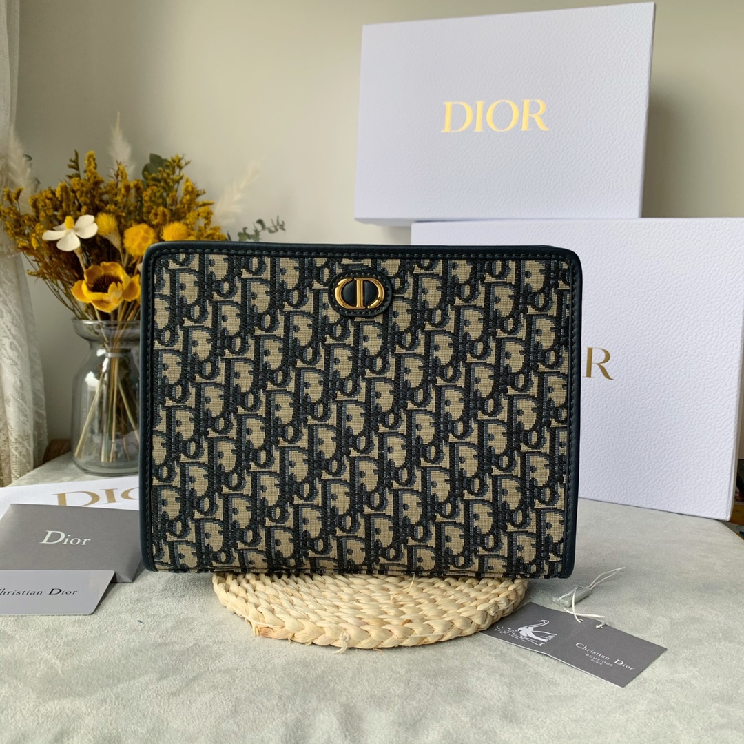 Dior wallet50
