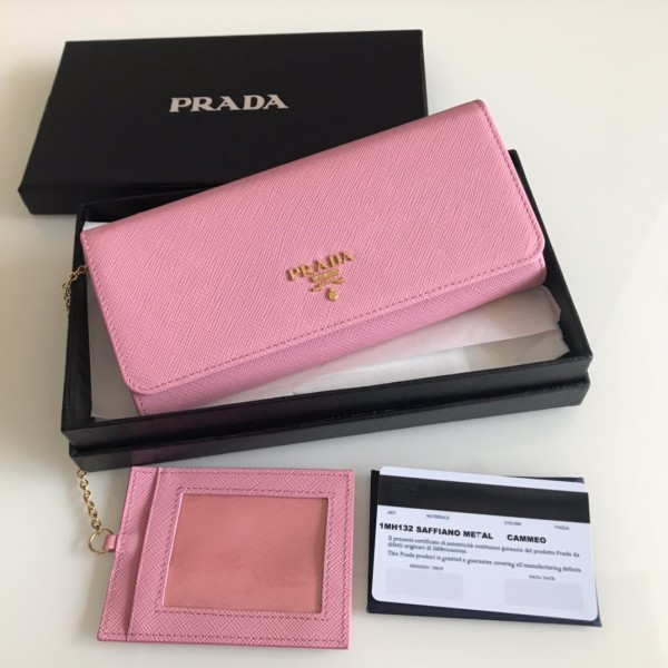 Prada wallet 40