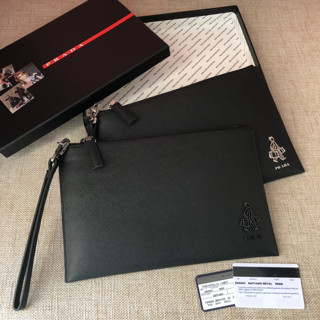 Prada wallet 117
