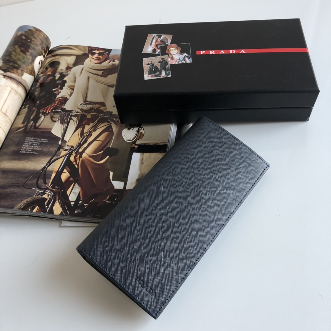 Prada wallet 139
