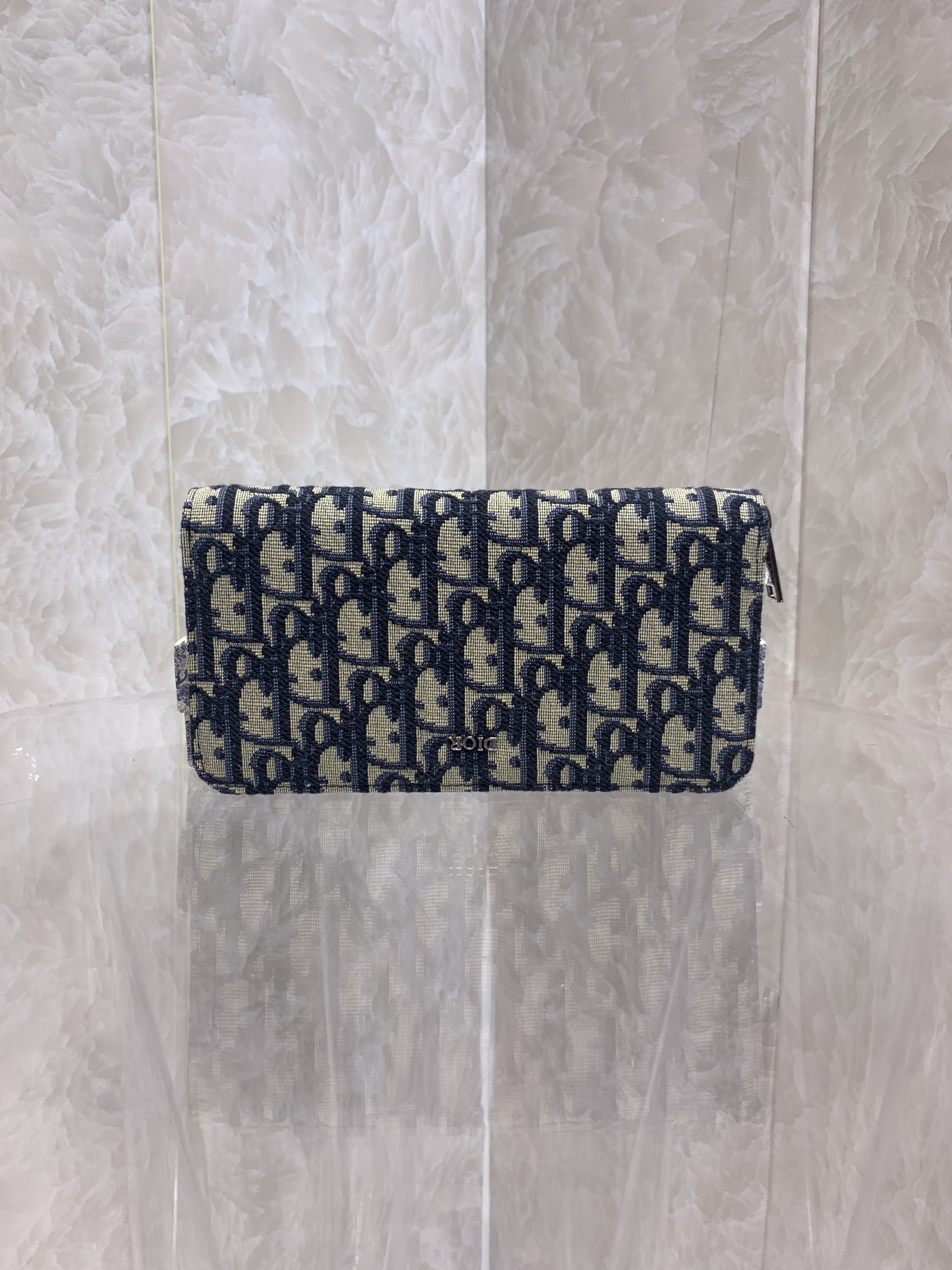 Dior wallet93