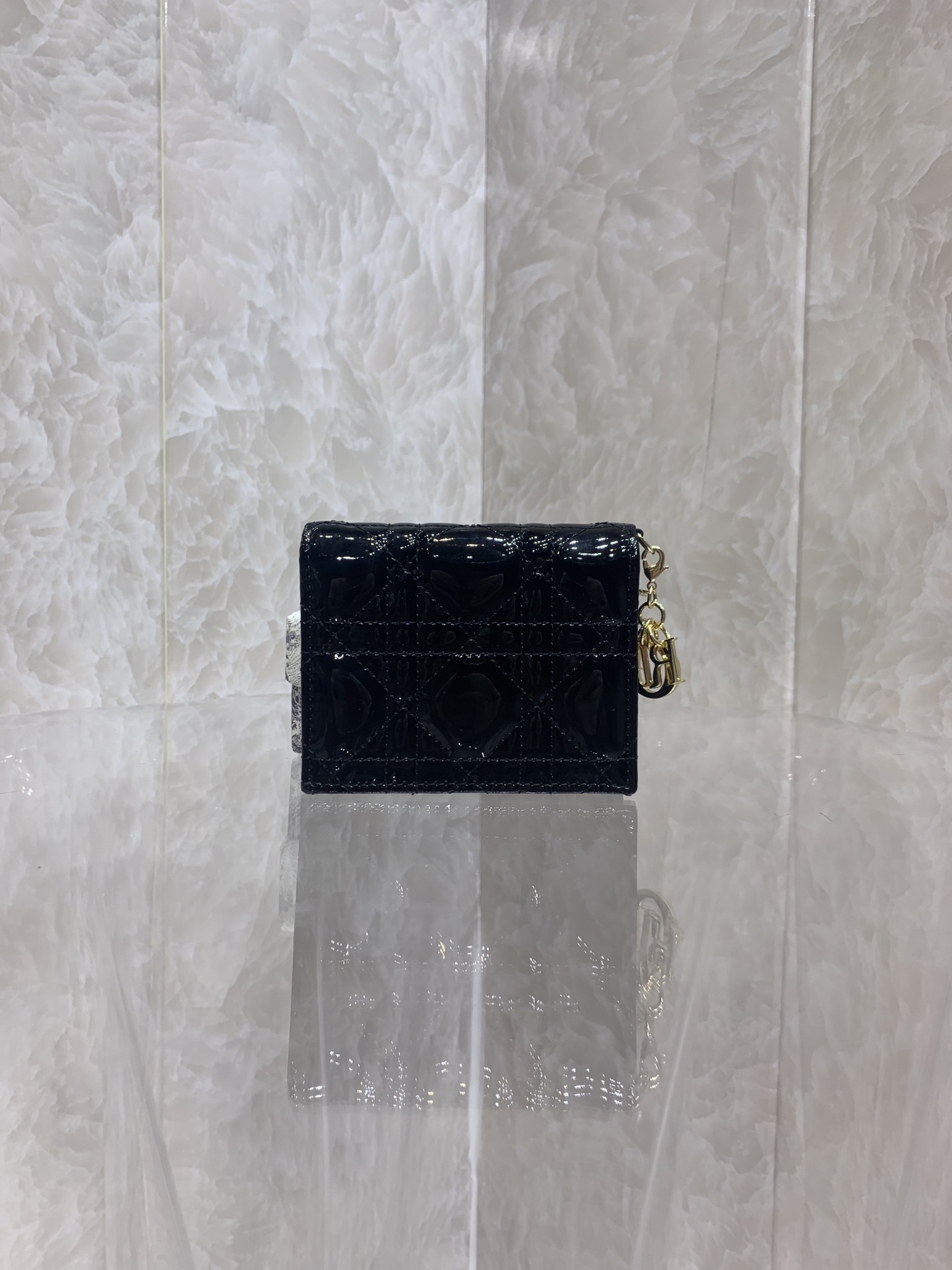 Dior wallet108